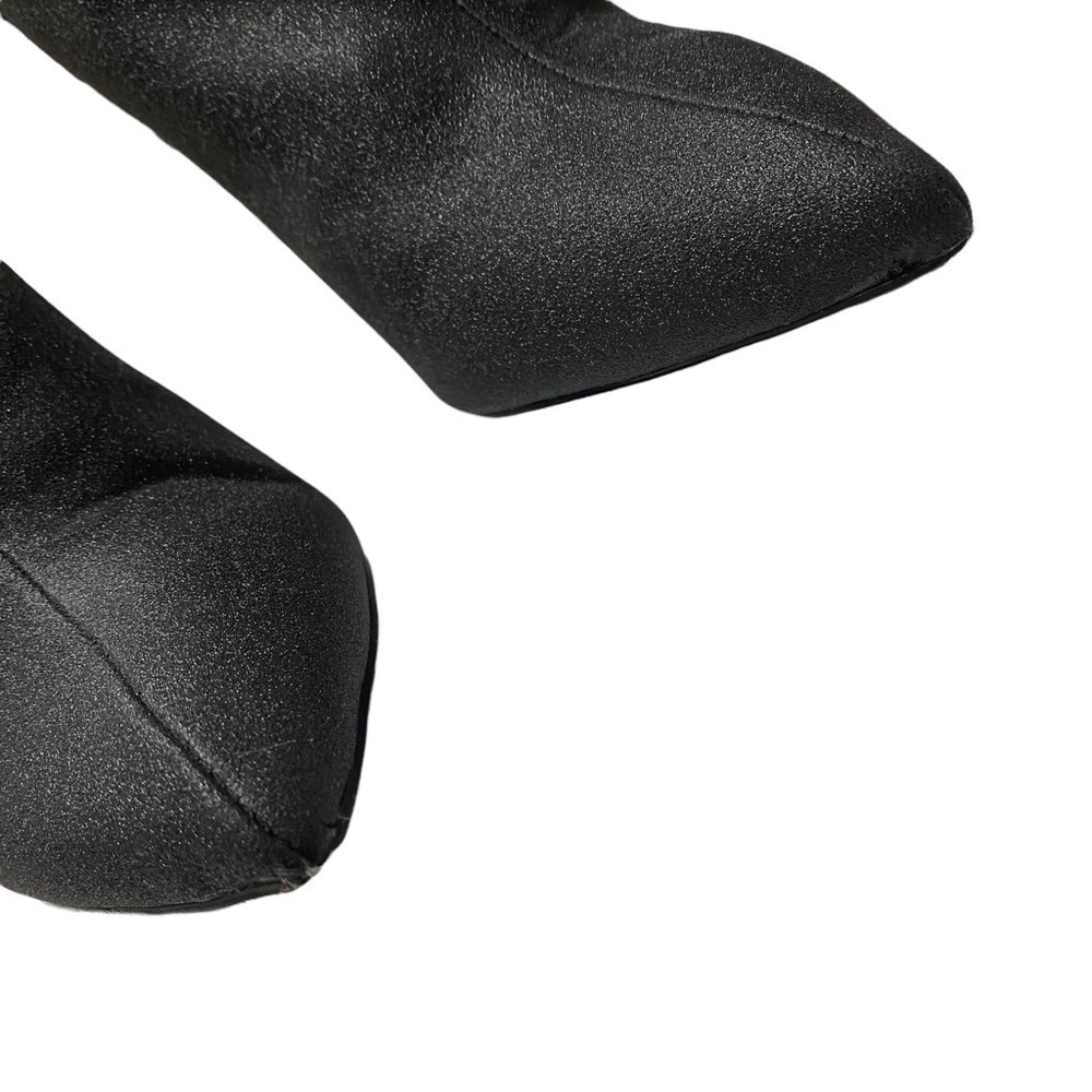 Jewel Badgley Mischka Heeled Bootie, Black Metallic. - Picture 9 of 12